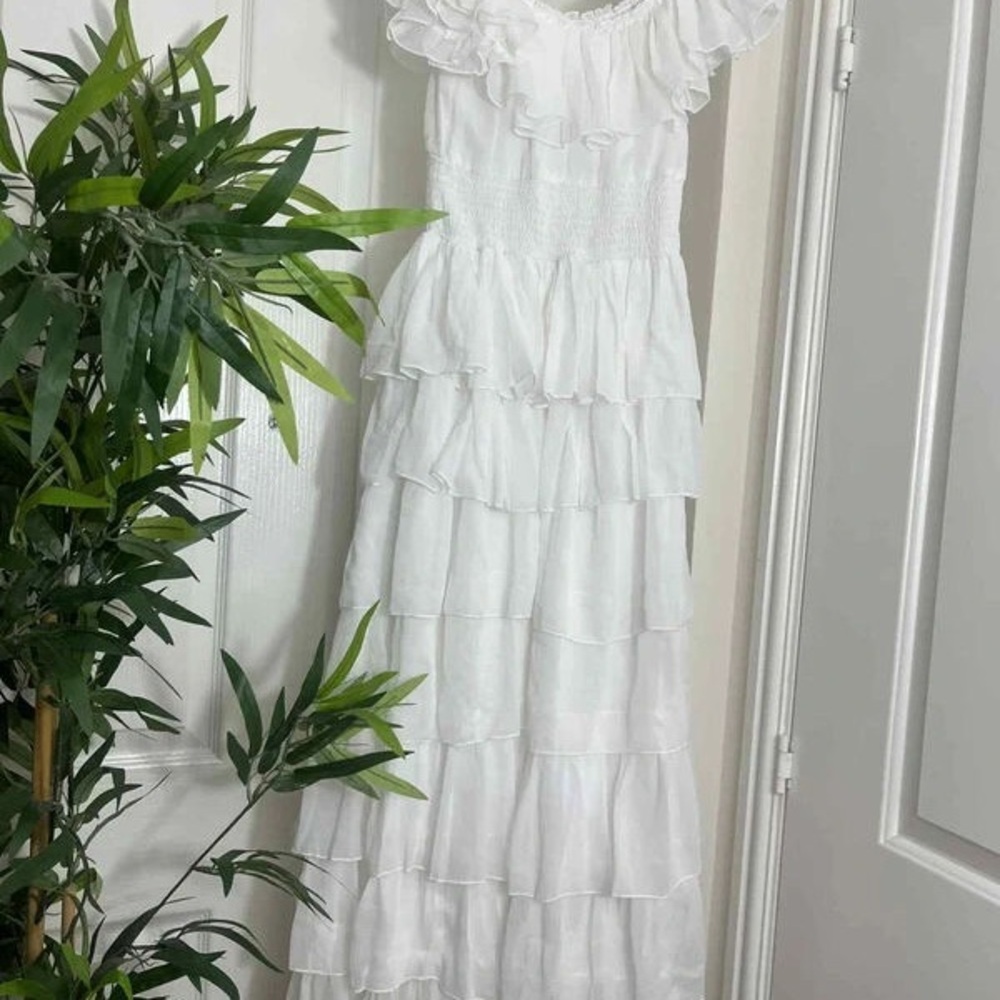 Elegant White Tiered Maxi Dress